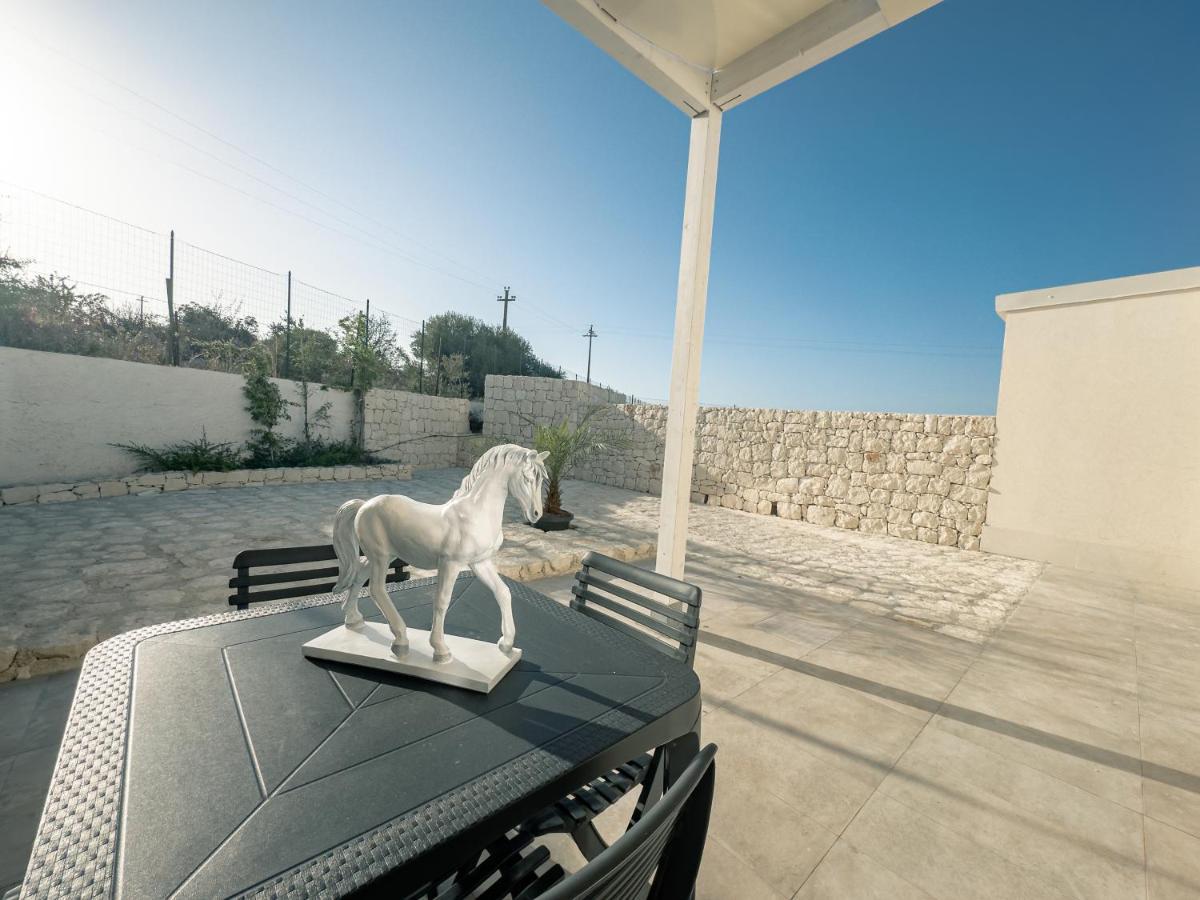 Dimora Mediterranea Augusta Exteriér fotografie